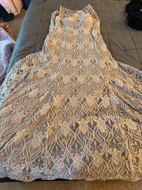 R&M Richards Champagne Lace Sequin Wedding Dress for mom or bridesmade!!